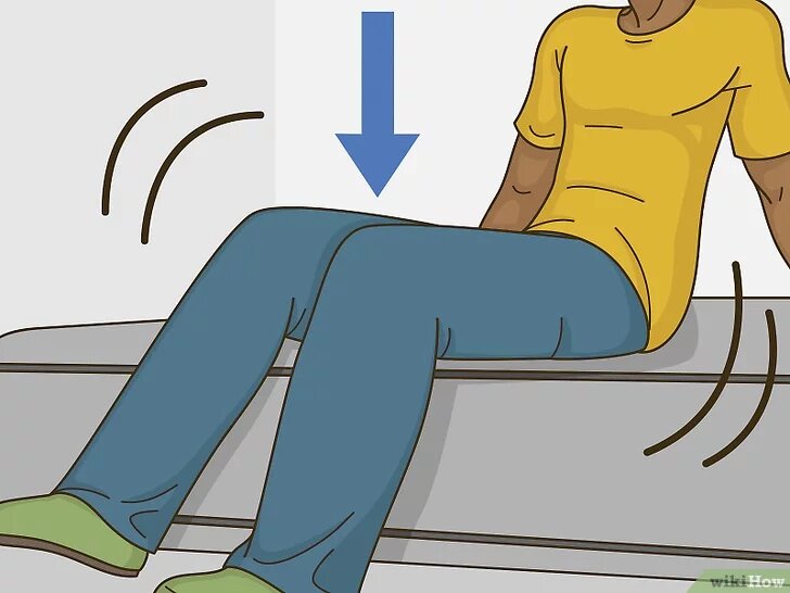 2 Проверьте, не скрипит ли матрас. Вам необходимо убедиться в том, что сам матрас не является источником скрипа, прежде чем вы перейдете к проверке каркаса кровати. Залезьте на матрас и подвигайтесь немного, если услышите скрип, то причиной скрипа является матрас.[2]