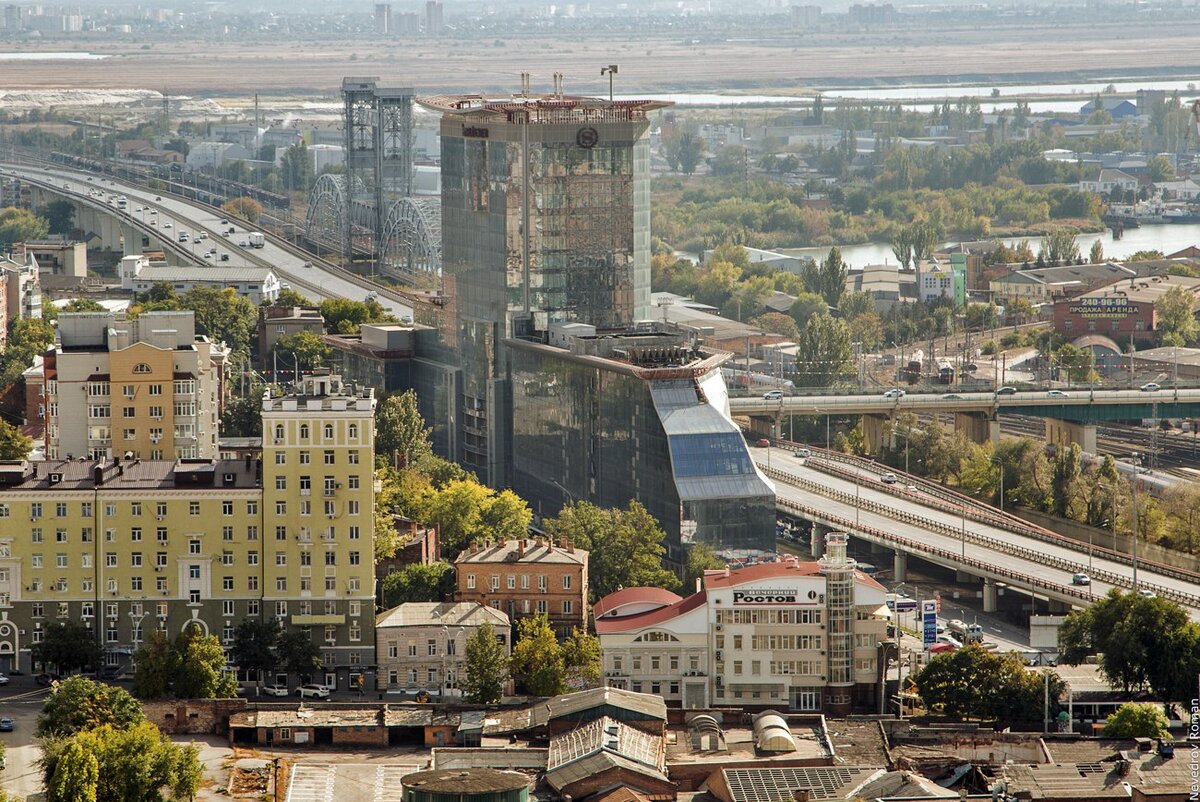 Пять зданий, которые изуродовали Ростов. Но снести их нельзя. | ФотоРоман |  Дзен