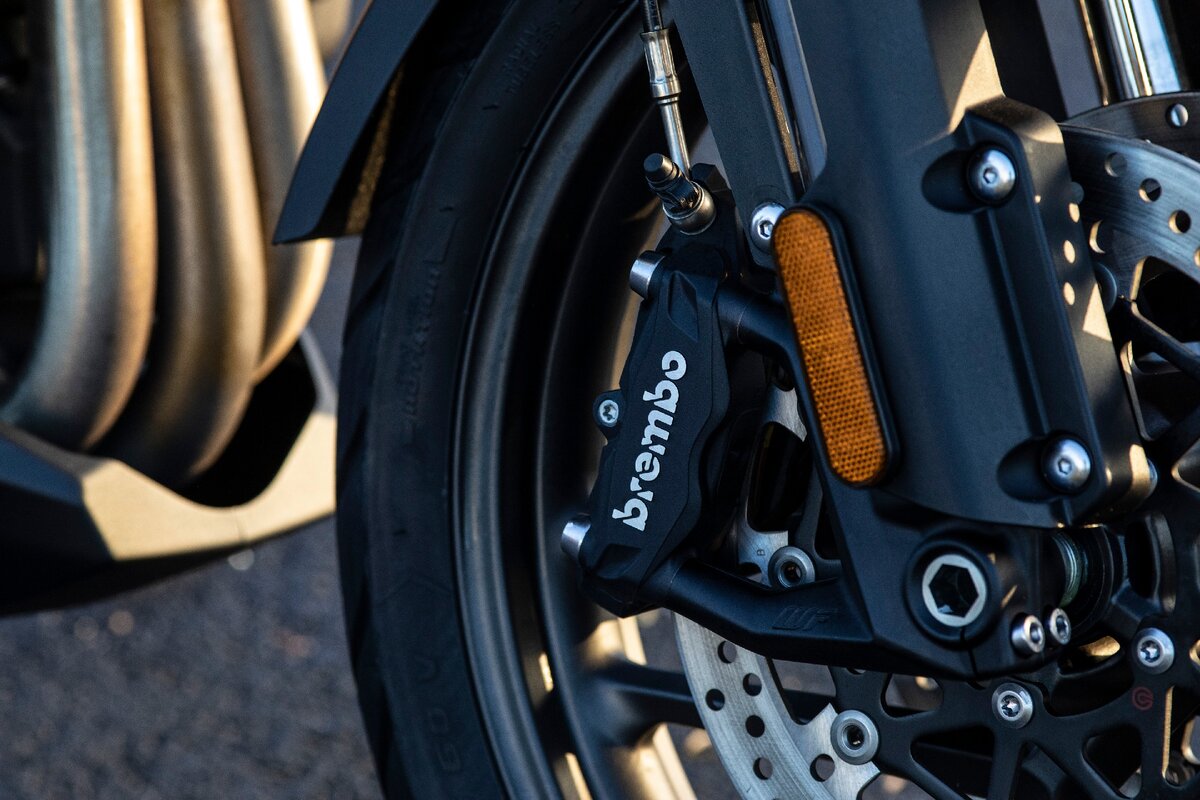 BREMBO Carbon Ceramic Moto