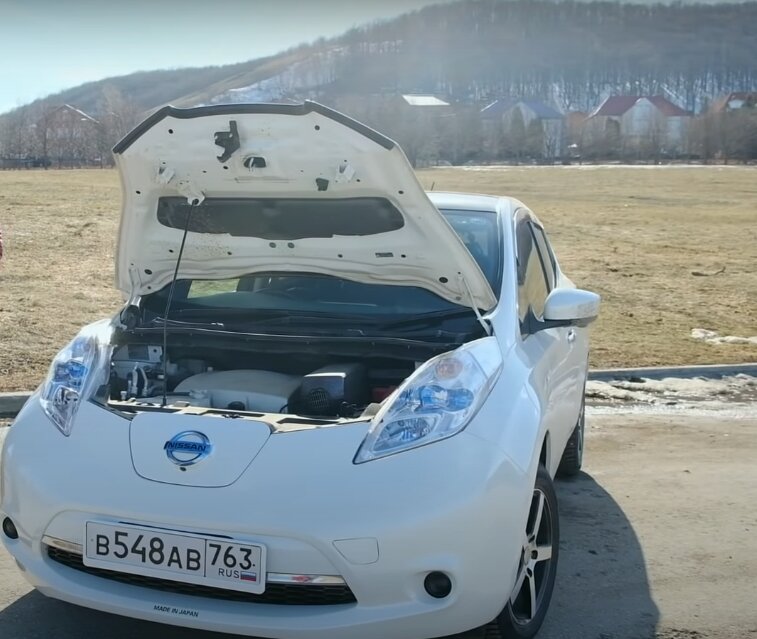 Nissan Leaf