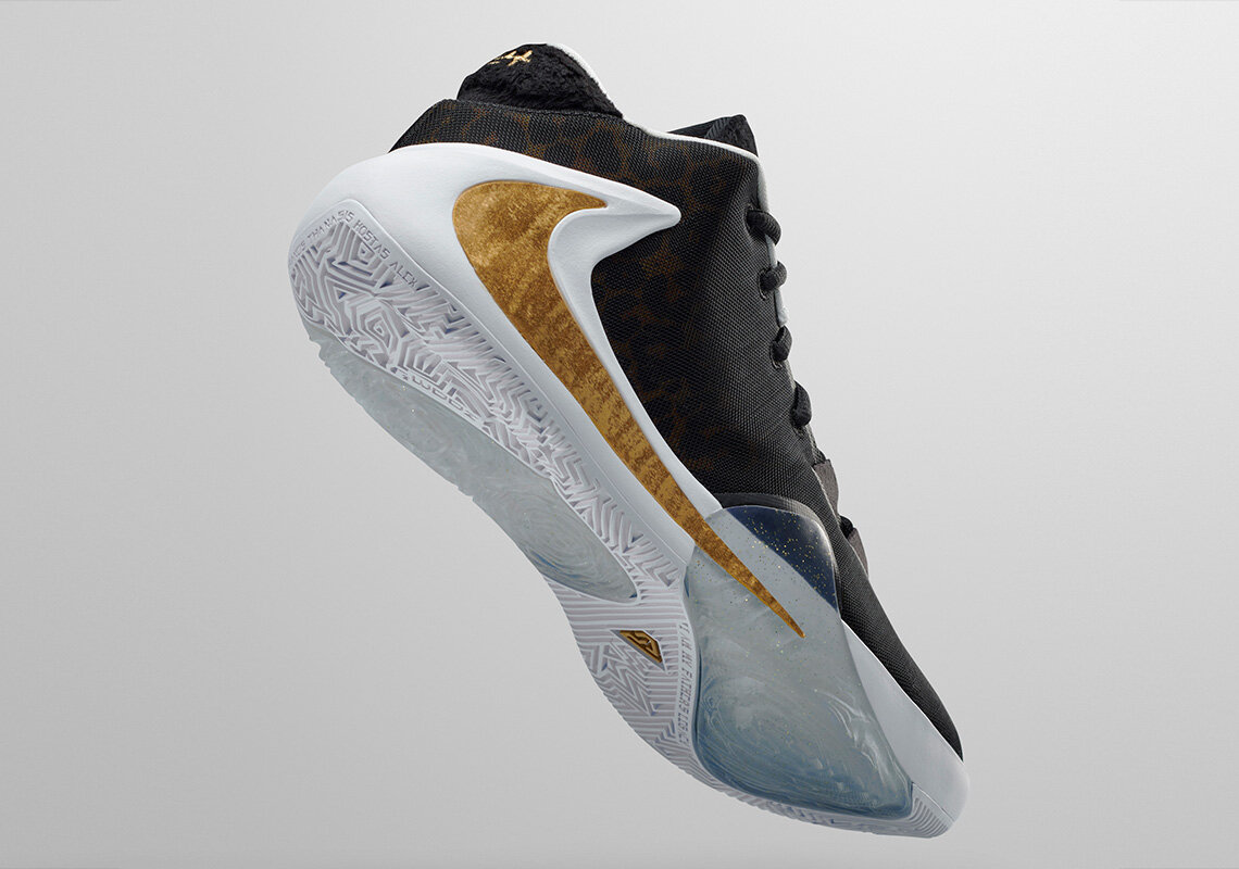 Giannis nike zoom freak 1 deals