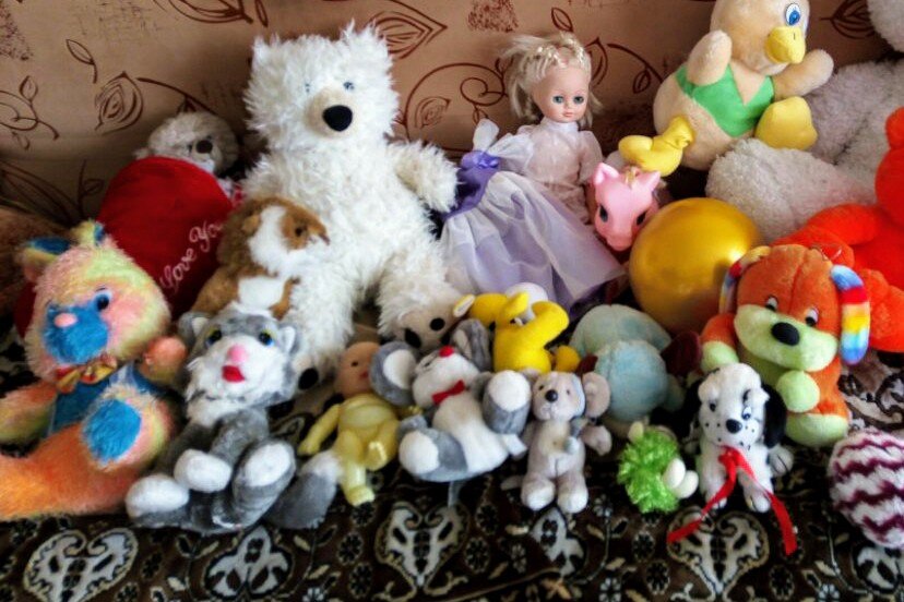 Мои игрушки, но Шмопсика уже нет.