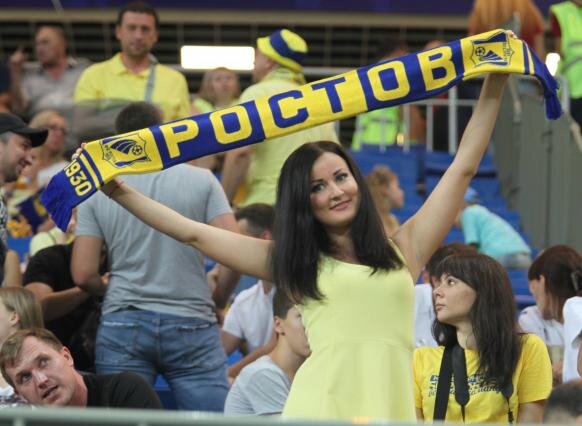 Болельщики "Ростова", источник - Яндекс.Картинки