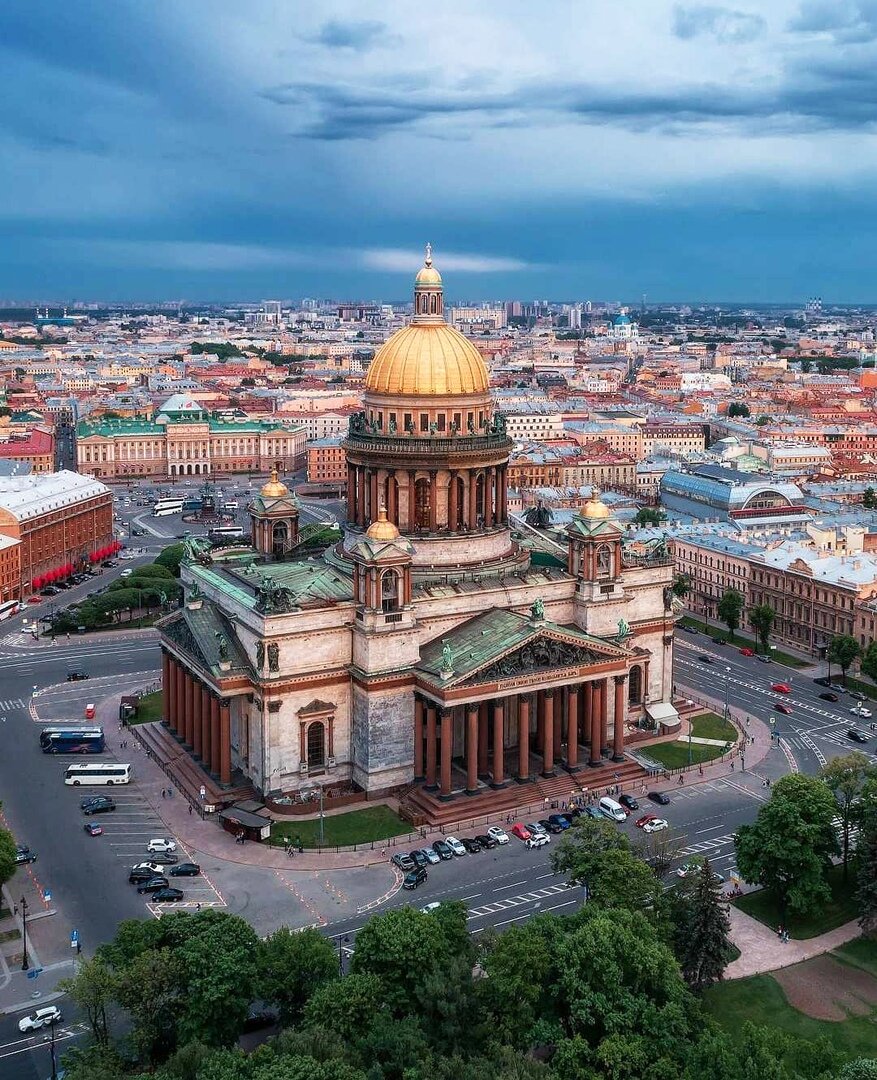 Исаакиевский собор в Санкт-Петербурге