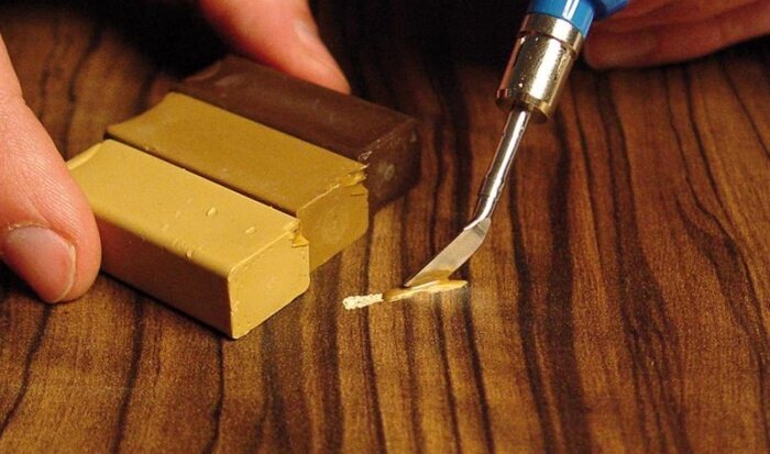 Как отремонтировать ламинат без разборки пола? | Полезные советы на ...