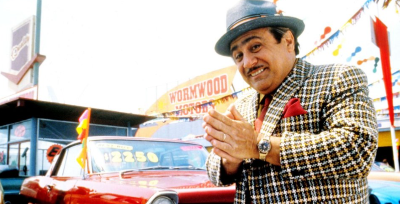 Перекуп - человек, который старается купить автомобиль по самой минимальной цене и перепродать её дороже.