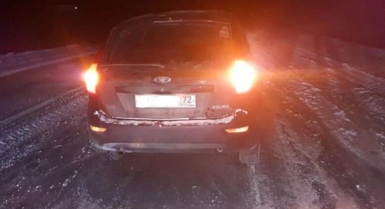 Машина сбившая Кaирa Кoжaхметoвa 