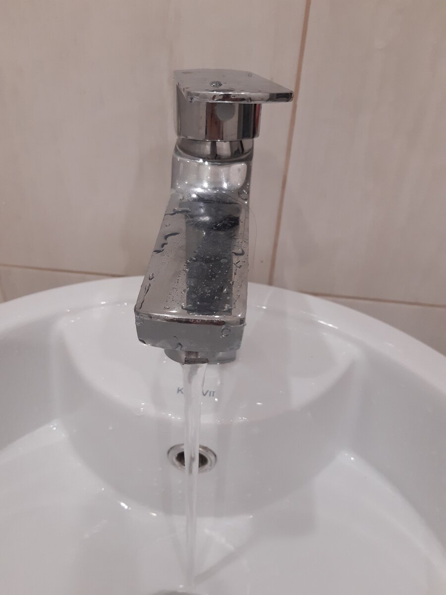 выключайте кран, экономьте воду