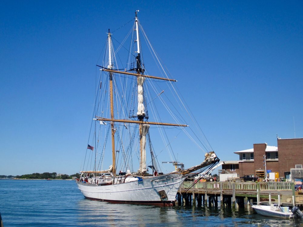 Бригантина SSV "Corwith Cramer"