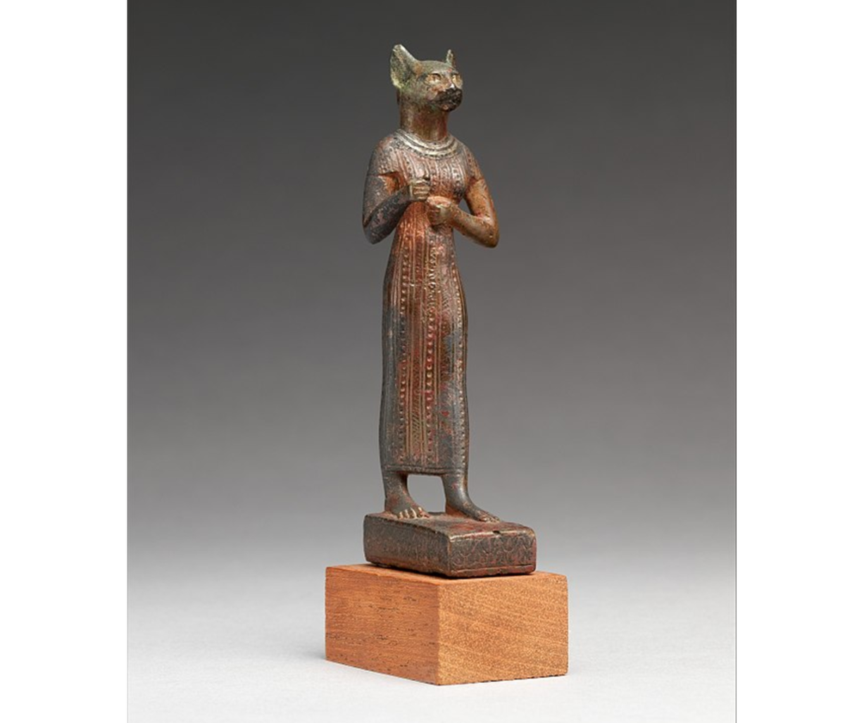 В египте поклонялись кошкам