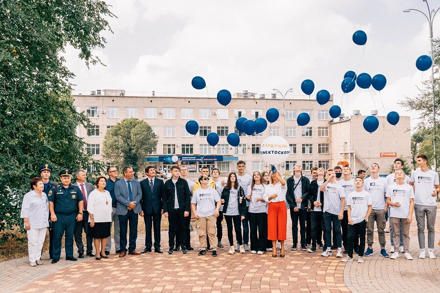 Первая группа будущих дефектоскопистов