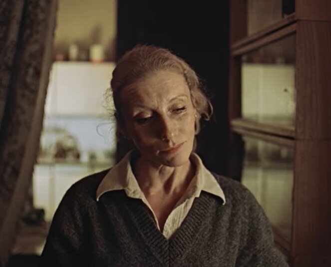 Кадр из фильма «Зимняя вишня» (1985). Скриншот.