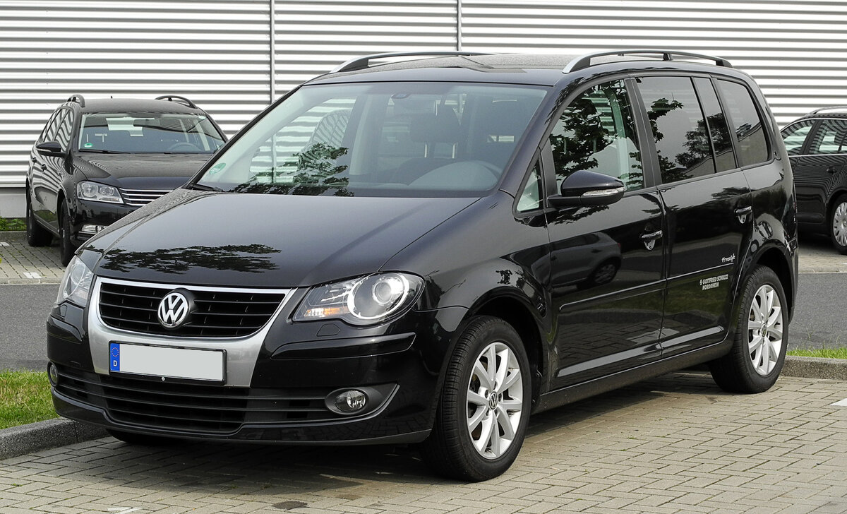 Volkswagen Touran Автор Wikimedia commons, лицензия Creative Commons Attribution 2.0 Generic изменений нет