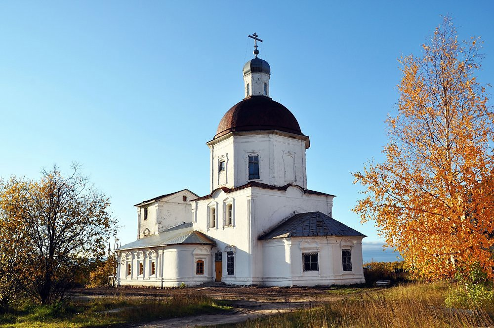 Церковь Липин Бор. Липин Бор Вашкинский район. Село Липин Бор Вологодская область. Церковь Троицы Липин Бор.