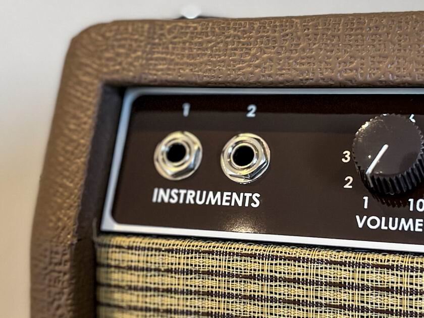 First and Second Input of Fender Amp