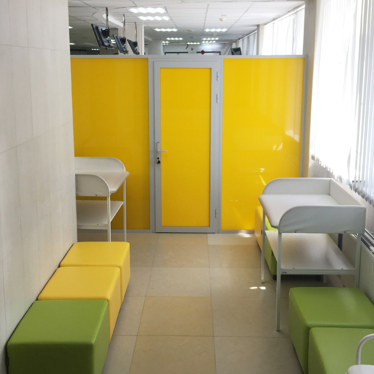 Реконструкция интерьеров Поликлиники №5, г.Тюмень. Студия dsgn.tmn.