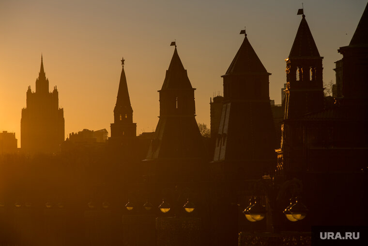    Западные страны с начала спецоперации согласовали восемь пакетов санкций против России