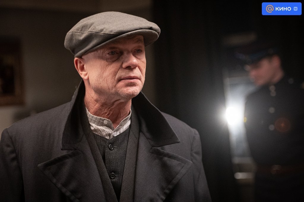 Кадр из сериала «Художник»