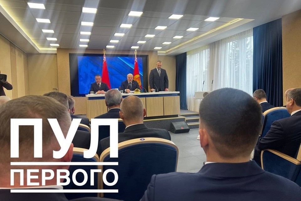     Лукашенко сказал, из-за чего он боится встречаться с главами областей. Фото: телеграм-канал "Пул Первого"