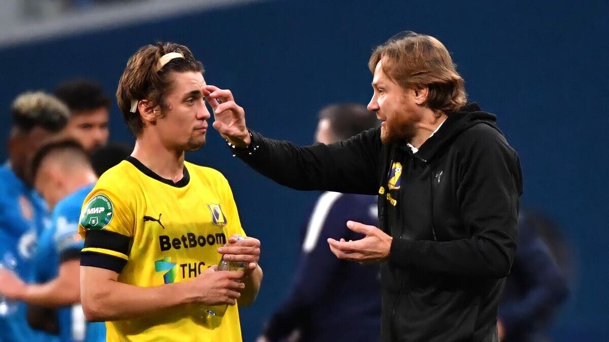    Кирилл Щетинин и Валерий Карпин© РИА Новости / Александр Гальперин