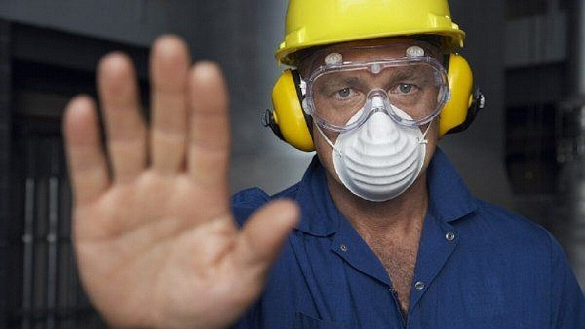 Скажите "Нет" вдыхаемой пыли и используйте маски и респираторы во время работ по укладке любых напольных покрытий