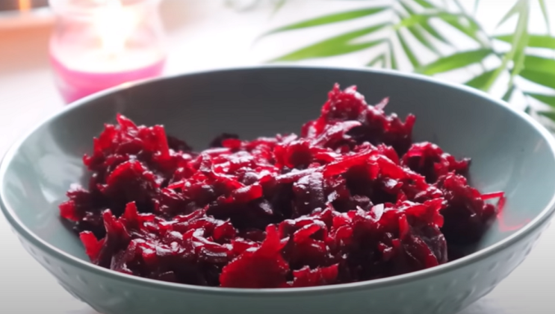 Очень вкусный салат для праздничного стола