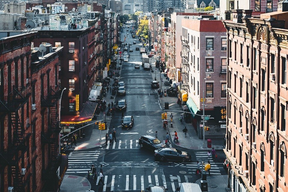 pixabay.com/photos/chinatown-streets-new-york-america-4582511/