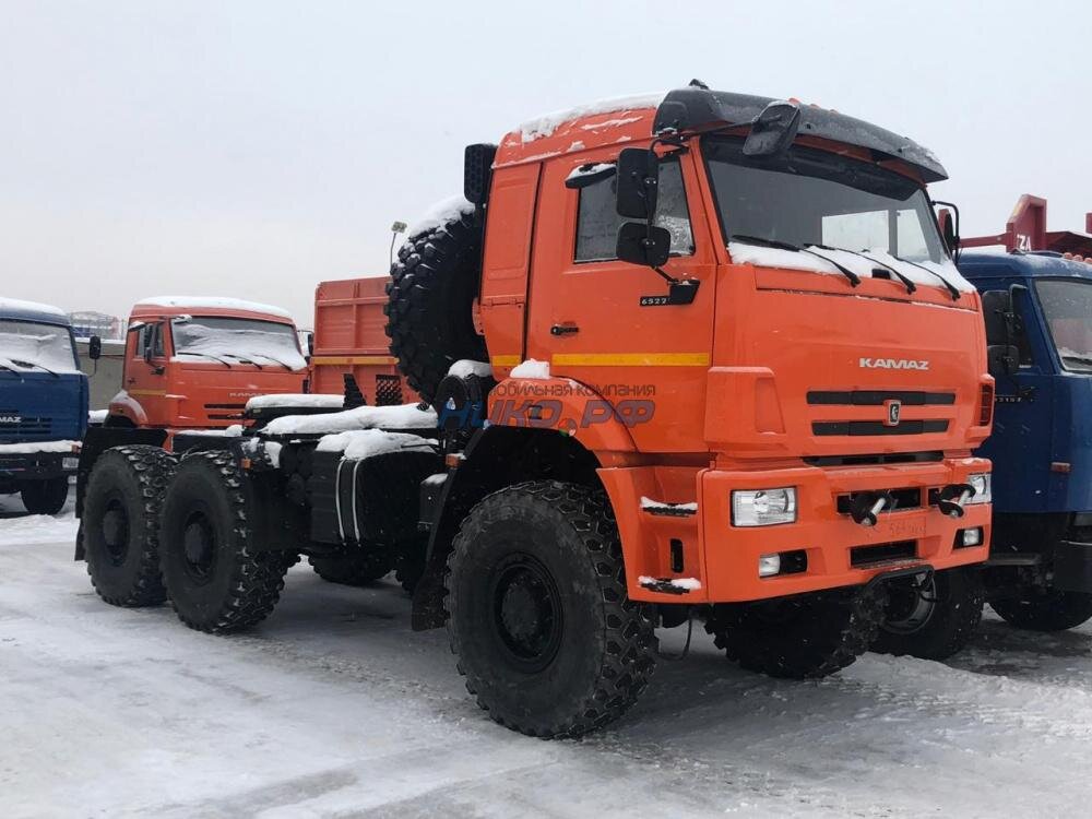 Седельный тягач КАМАЗ 65221