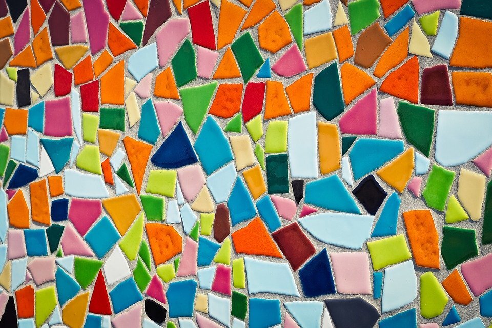 https://pixabay.com/photos/mosaic-tiles-pattern-texture-3394375/