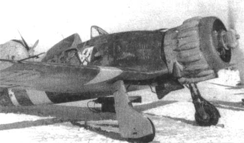 MC.200 22-й отдельной истребительной группы , аэродром Запорожье.