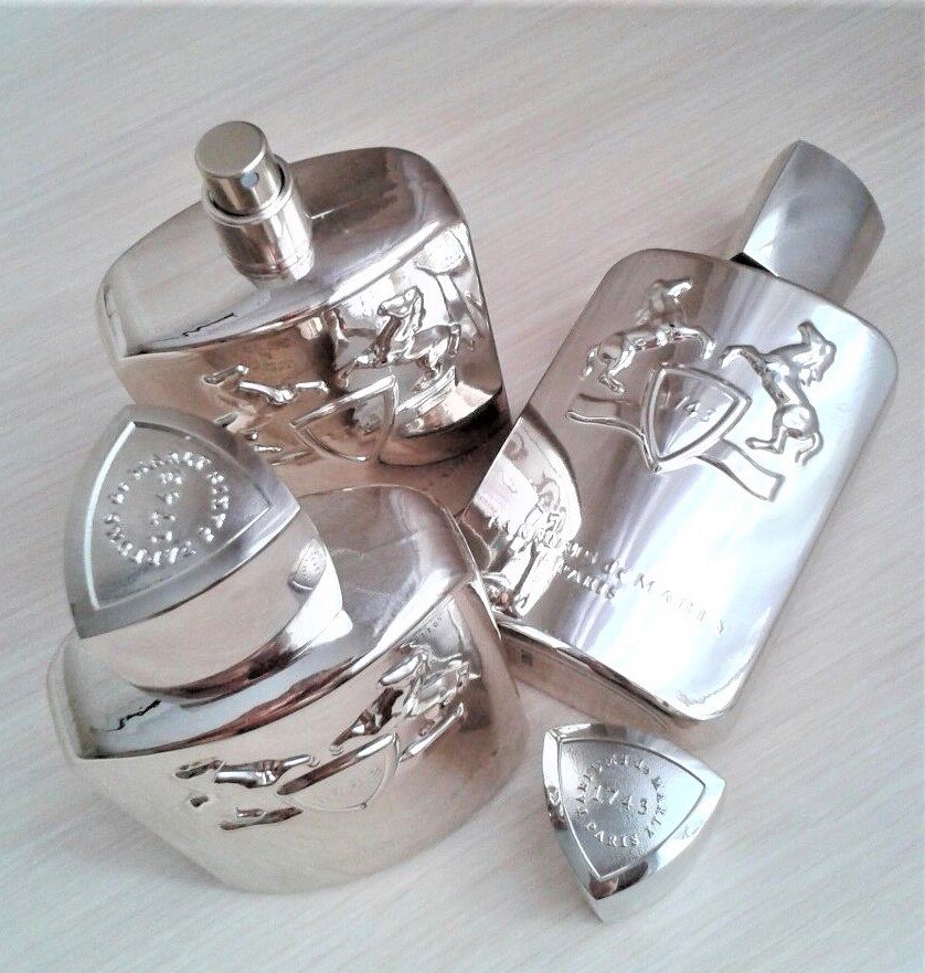 Это мои три приконченные флакона. (фото автора)