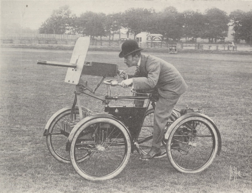 Наклоняемый трехколесный велосипед - Tilting three-wheeler