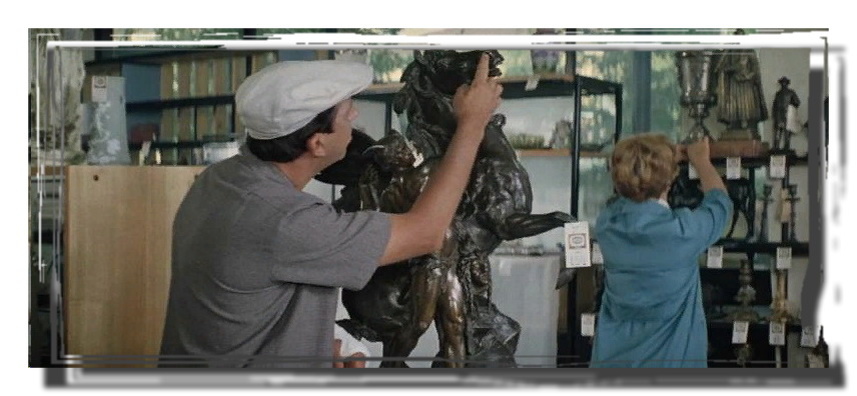 Кадр фильма "Бриллиантовая рука" Реж. Гайдай /Фото из открытых источников