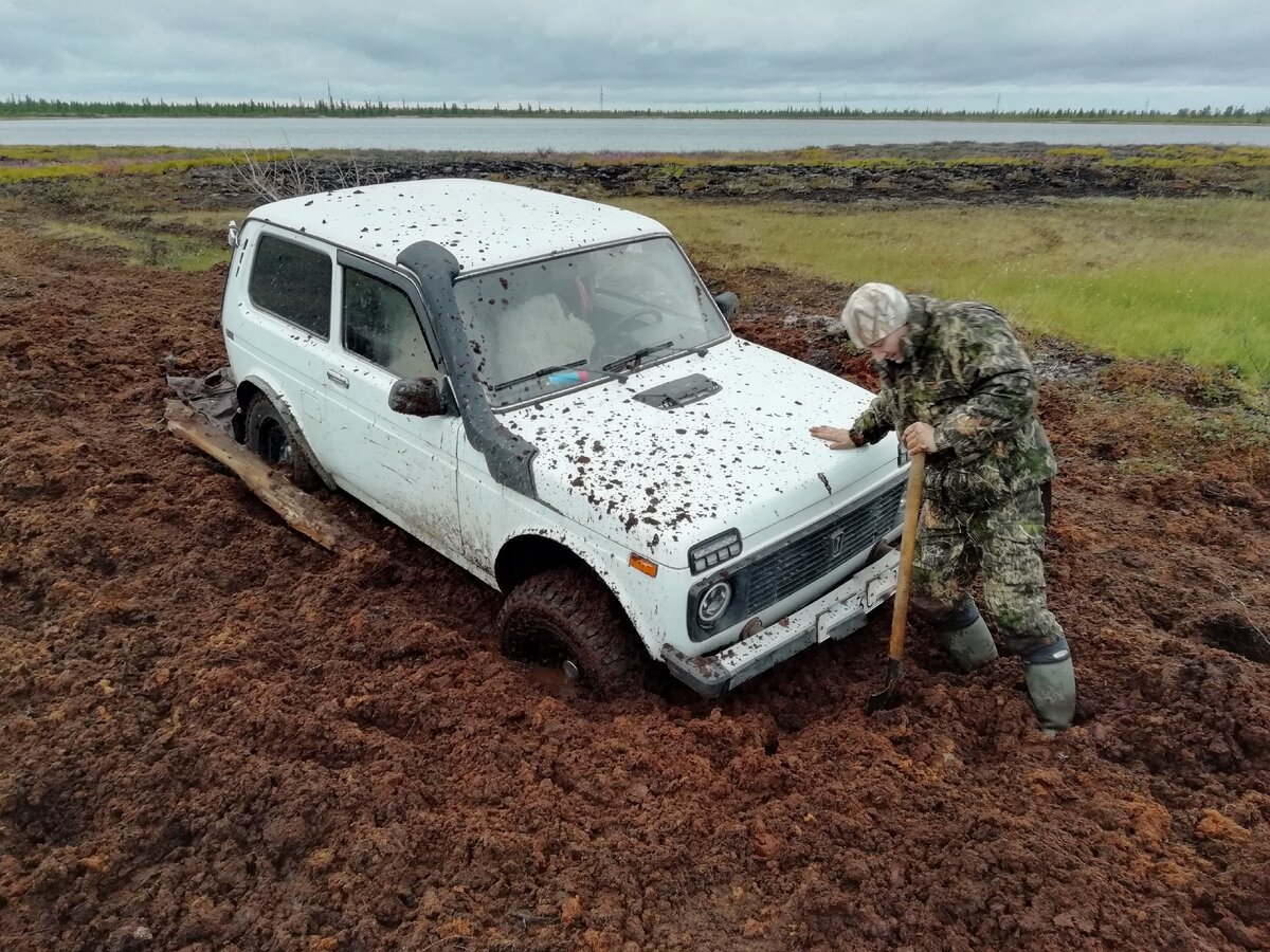 шины грязевые на ниву