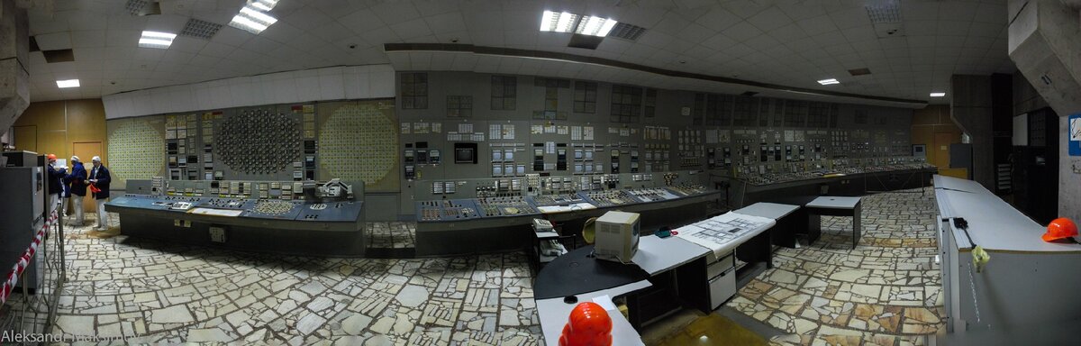 Побывали внурти Чернобыльской АЭС. БЩУ No4 и мемориал ходемчуку. Полное видео и фото