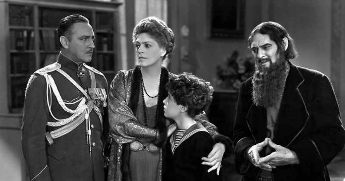 Кадр из фильма "Распутин и императрица", 1932 год