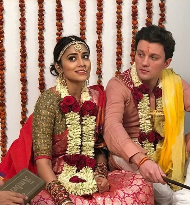 В прошлом месяце влюбленная пара отметила 2 года совместной жизни.