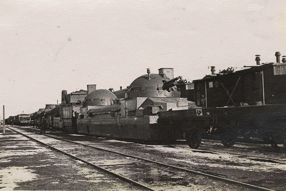 «Заамурец» в составе бронепоезда