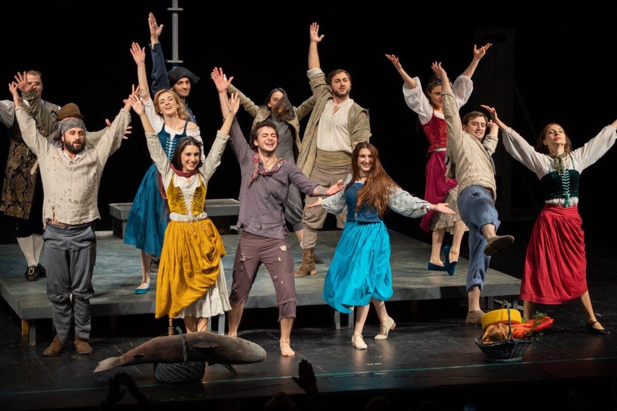 На спектакле "Кьоджинские перепалки"