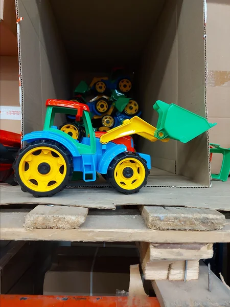 Игрушка Трактор.