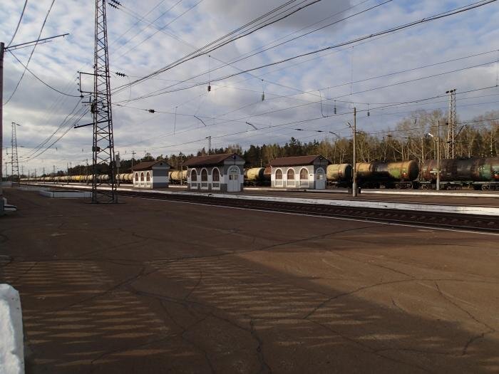 Майск. Железнодорожный вокзал Ангарск. Вокзал города Ангарск. ЖД станция Ангарск. Ангарск станция Майск.