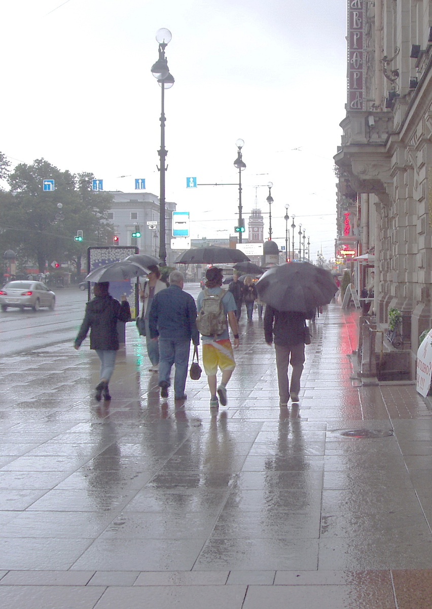 Это не Киев, это Невский проспект в Питере.