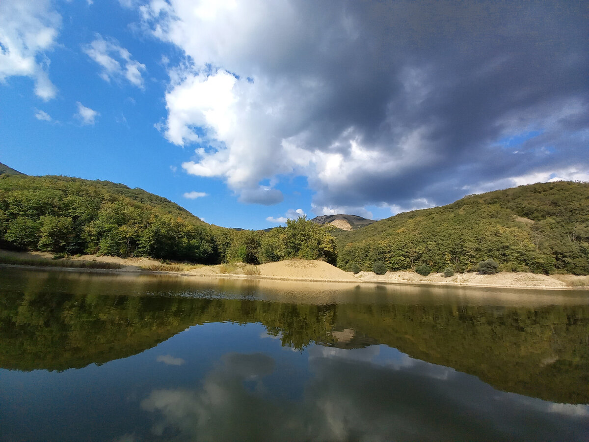 Озеро Ворон в Крыму