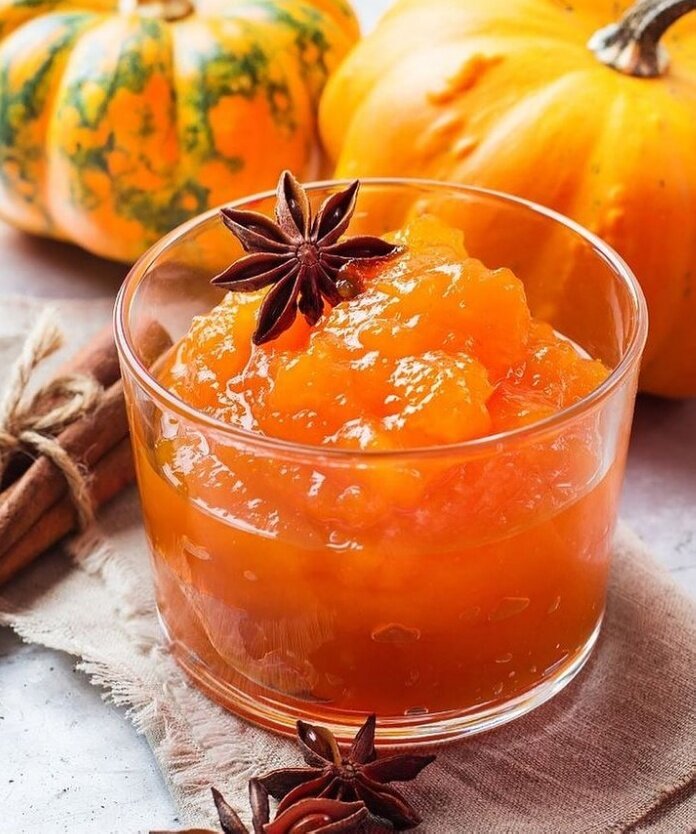 На фото -вариант сервировки блюда