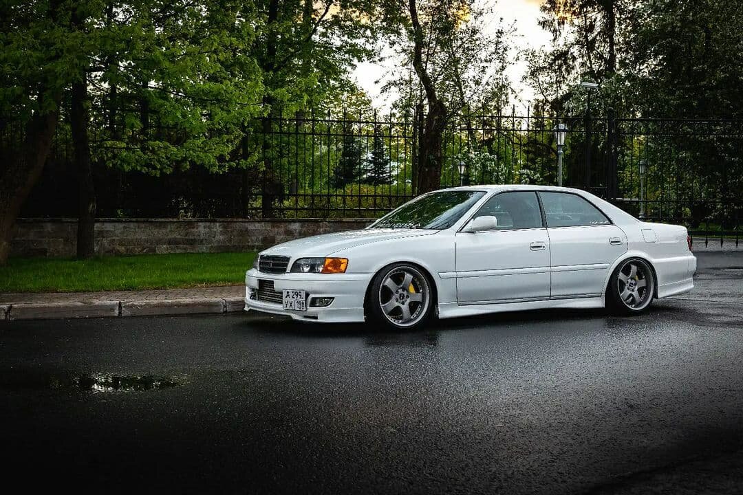 Великолепный Чайзер из Питера