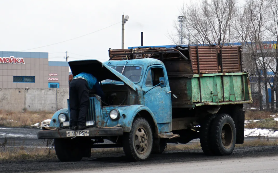 avto-nomer.ru. Фото с Яндекса. Бывает и такое. Кривой стартер на своём месте.