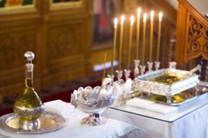 Таинство Соборования. Фото из открытых источников.