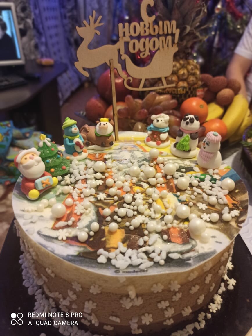 Мой первый тортик. Листайте фото