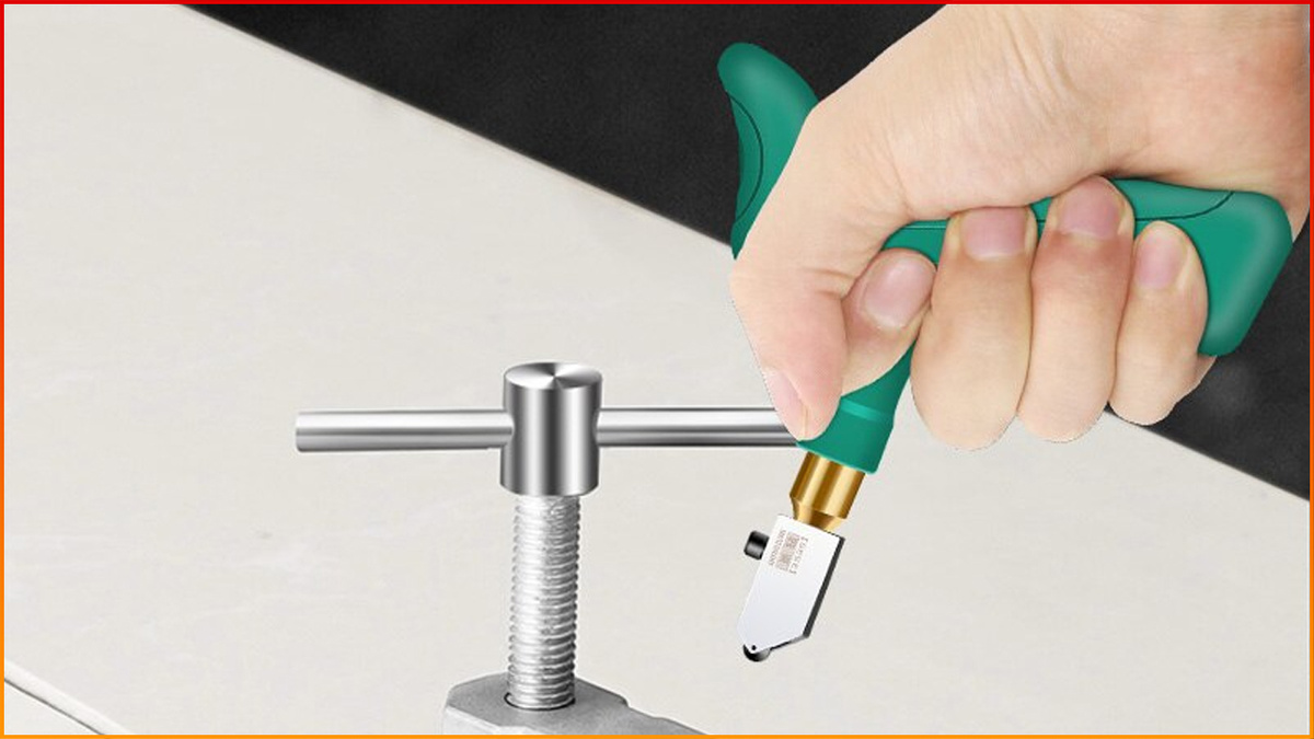 Наборы из стеклореза и приспособления для ломко стекла