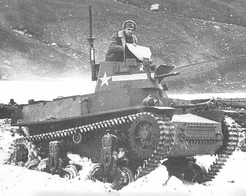 Танк запасной танковой роты 138-го пехотного полка □коло Форт Гленн. Умчан. Аляска, 1942.